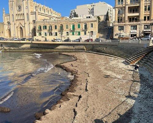 Holiday - Malta Balluta Beach Слима Екстериор снимка